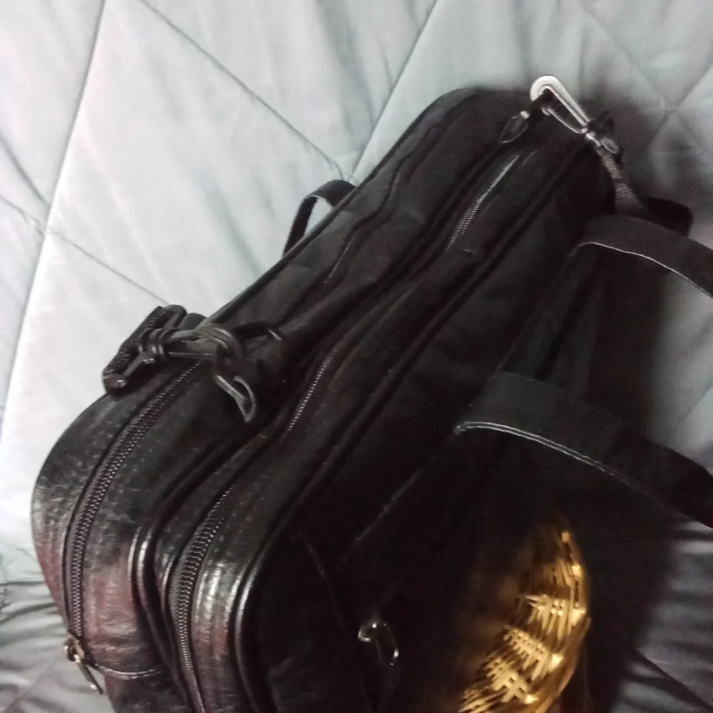 Vintage Black Leather Briefcase Style Crossbody Bag Stylish Laptop Carrying Bag